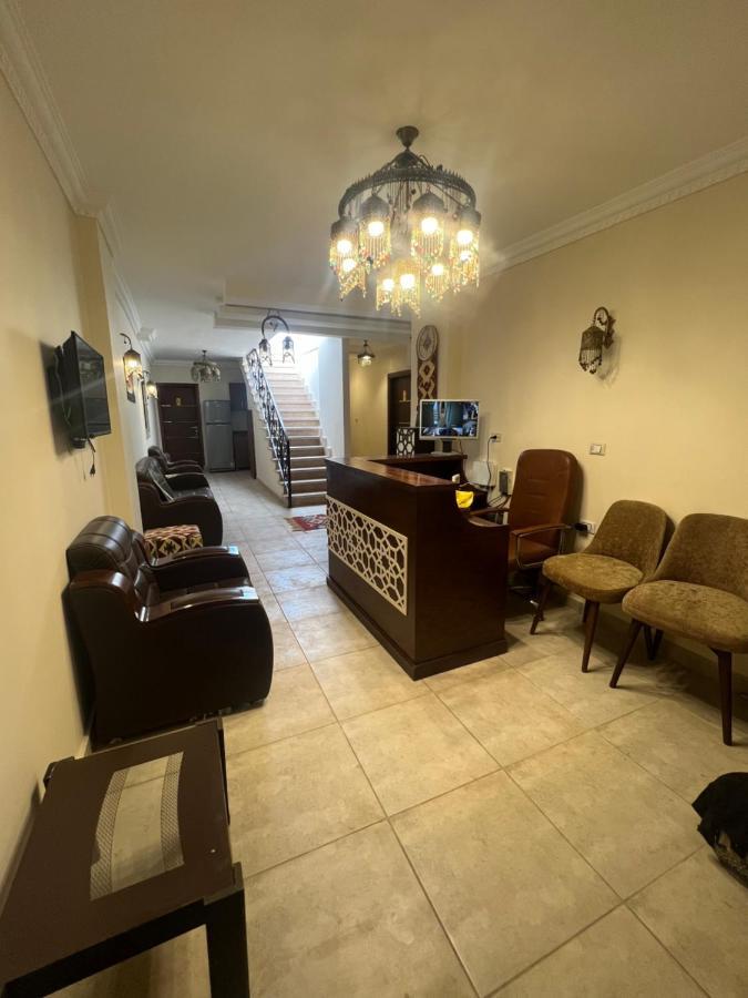 Bedouin Pyramids View Hotel Kafret el-Gabal Екстериор снимка