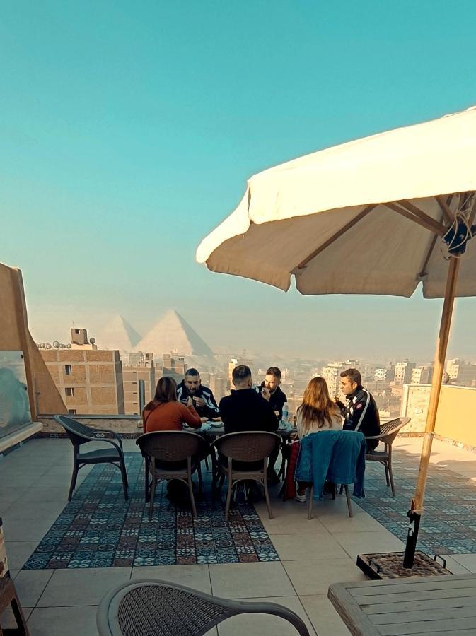 Bedouin Pyramids View Hotel Kafret el-Gabal Екстериор снимка