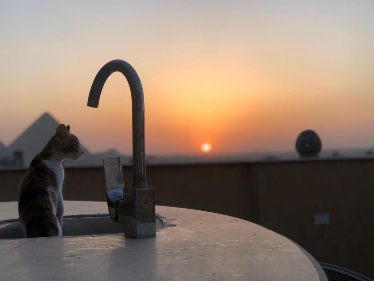 Bedouin Pyramids View Hotel Kafret el-Gabal Екстериор снимка
