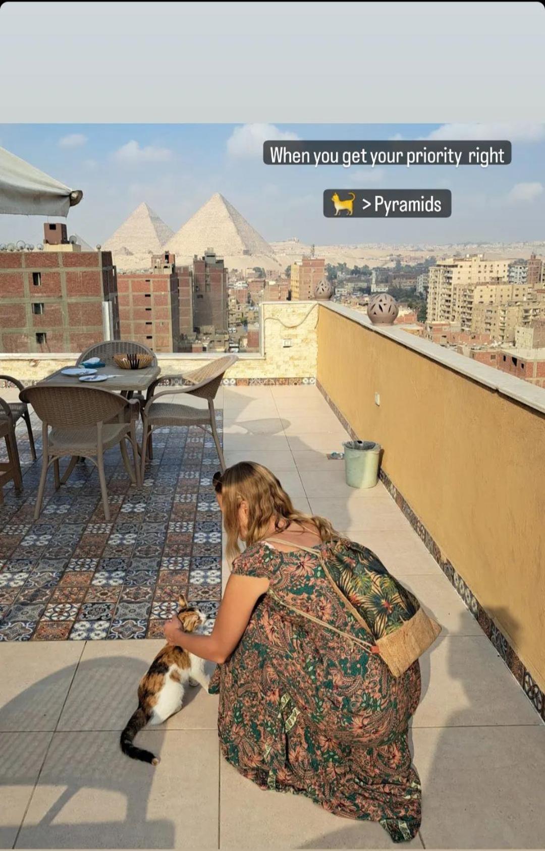 Bedouin Pyramids View Hotel Kafret el-Gabal Екстериор снимка